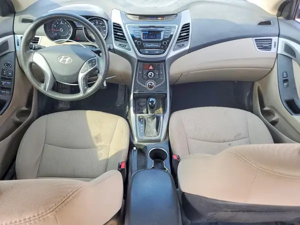 5NPDH4AE9GH726352 2016 HYUNDAI ELANTRA - Image 8
