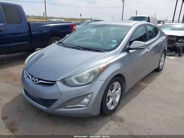 5NPDH4AE9GH730143 2016 HYUNDAI ELANTRA - Image 2