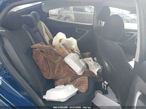5NPDH4AE9GH730420 2016 HYUNDAI ELANTRA - Image 8