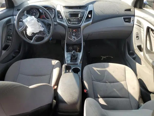5NPDH4AE9GH730496 2016 HYUNDAI ELANTRA - Image 8