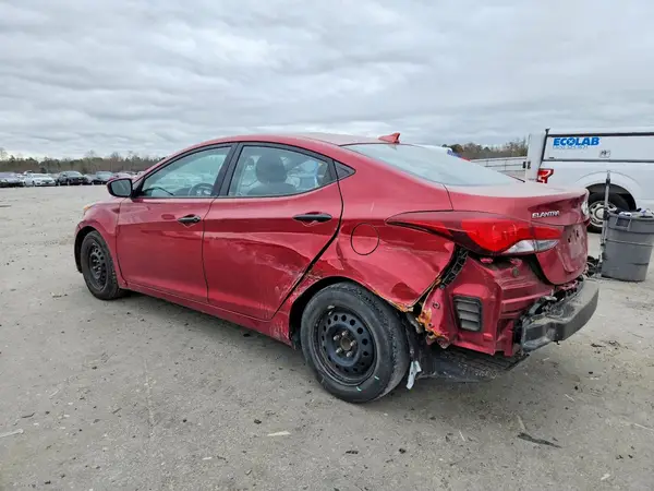 5NPDH4AE9GH732054 2016 HYUNDAI ELANTRA - Image 2