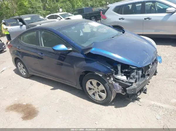 5NPDH4AE9GH732233 2016 HYUNDAI ELANTRA - Image 1