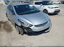 5NPDH4AE9GH733091 2016 HYUNDAI ELANTRA