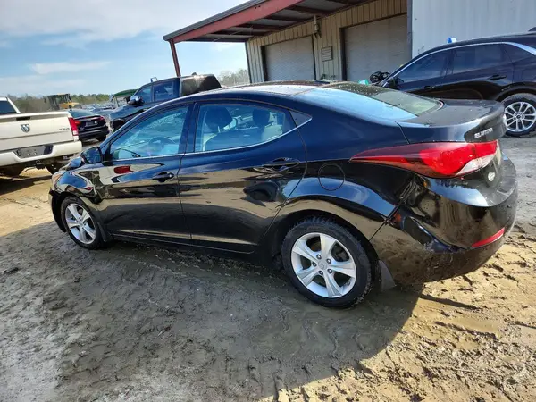 5NPDH4AE9GH733978 2016 HYUNDAI ELANTRA - Image 2