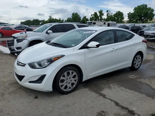 5NPDH4AE9GH737710 2016 HYUNDAI ELANTRA - Image 1