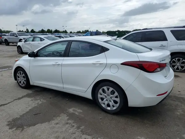 5NPDH4AE9GH737710 2016 HYUNDAI ELANTRA - Image 2