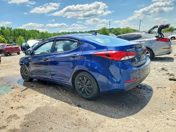 5NPDH4AE9GH737786 2016 HYUNDAI ELANTRA - Image 2