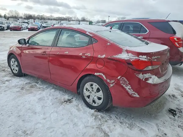 5NPDH4AE9GH738453 2016 HYUNDAI ELANTRA - Image 2