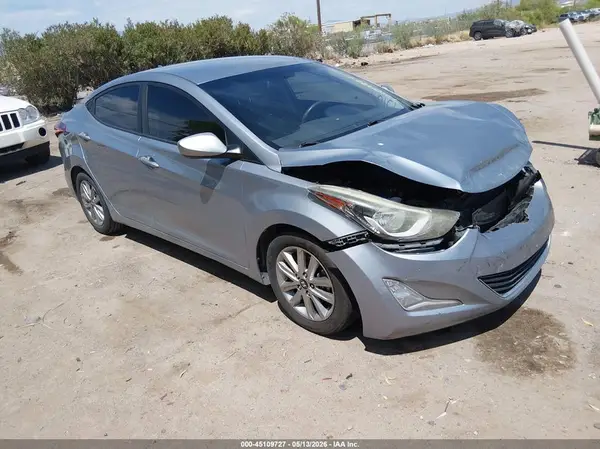5NPDH4AE9GH741272 2016 HYUNDAI ELANTRA - Image 1