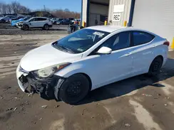 5NPDH4AE9GH745810 2016 HYUNDAI ELANTRA