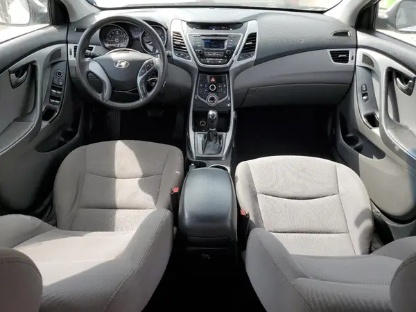 5NPDH4AE9GH747041 2016 HYUNDAI ELANTRA - Image 8
