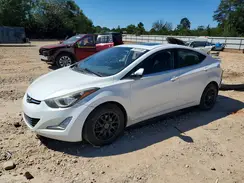 5NPDH4AE9GH747055 2016 HYUNDAI ELANTRA