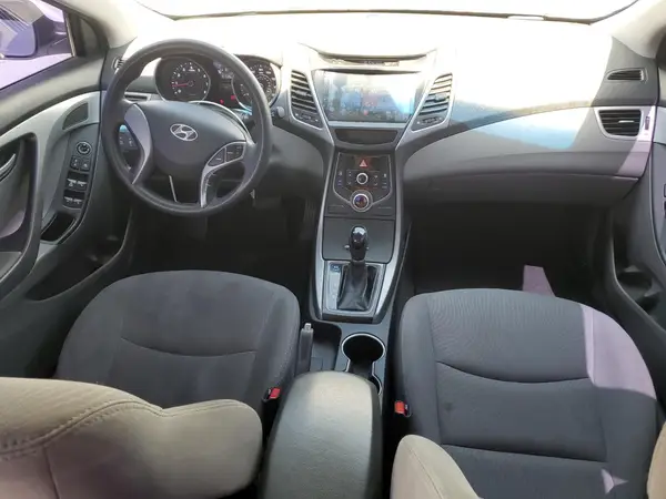 5NPDH4AE9GH747329 2016 HYUNDAI ELANTRA - Image 8