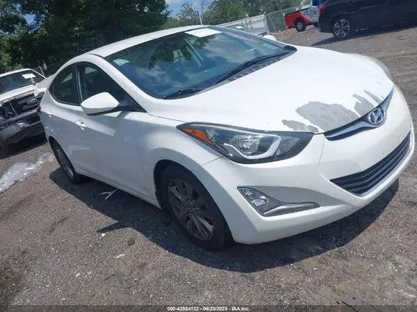 5NPDH4AE9GH750733 2016 HYUNDAI ELANTRA - Image 1