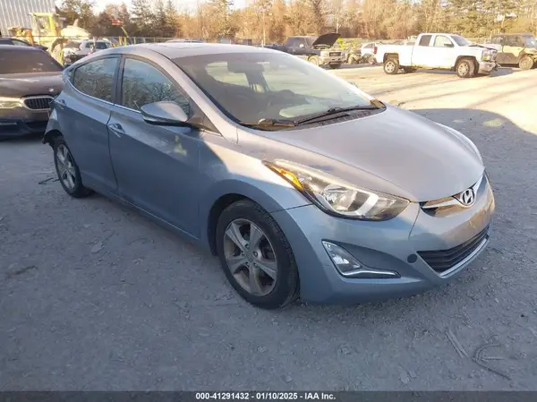 5NPDH4AE9GH752580 2016 HYUNDAI ELANTRA - Image 1