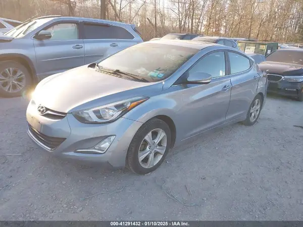 5NPDH4AE9GH752580 2016 HYUNDAI ELANTRA - Image 2