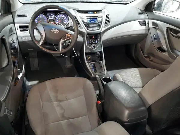 5NPDH4AE9GH752787 2016 HYUNDAI ELANTRA - Image 8
