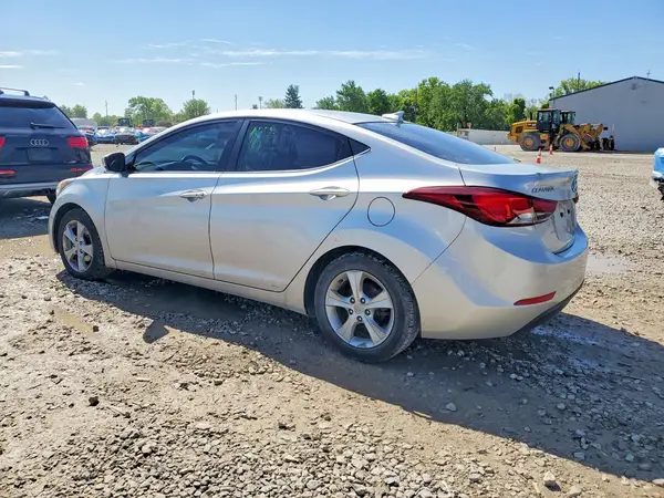 5NPDH4AE9GH753440 2016 HYUNDAI ELANTRA - Image 2