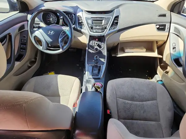 5NPDH4AE9GH757536 2016 HYUNDAI ELANTRA - Image 8