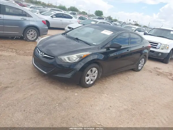 5NPDH4AE9GH758380 2016 HYUNDAI ELANTRA - Image 2