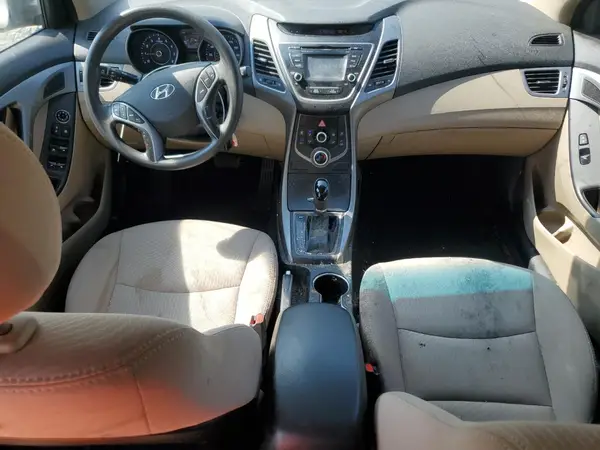 5NPDH4AE9GH758802 2016 HYUNDAI ELANTRA - Image 8