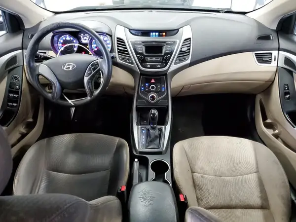 5NPDH4AE9GH758816 2016 HYUNDAI ELANTRA - Image 8