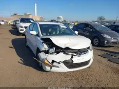 5NPDH4AE9GH760212 2016 HYUNDAI ELANTRA