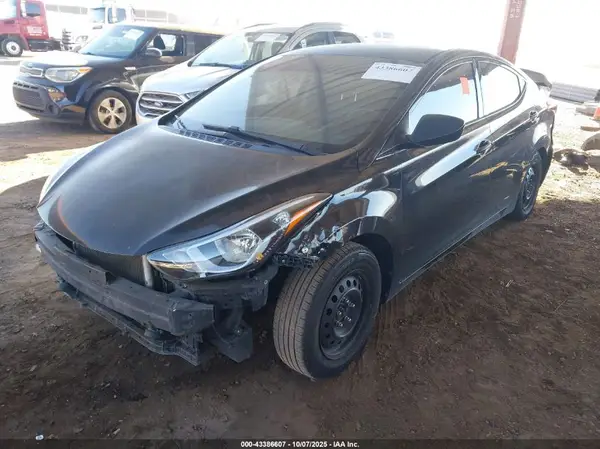 5NPDH4AE9GH760727 2016 HYUNDAI ELANTRA - Image 2