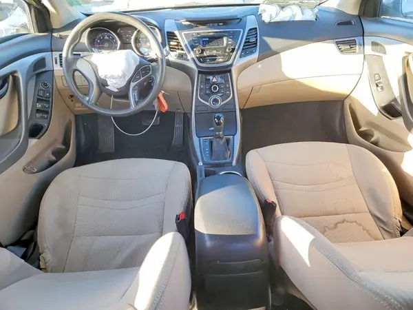 5NPDH4AE9GH760825 2016 HYUNDAI ELANTRA - Image 8