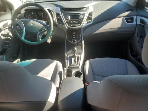 5NPDH4AE9GH763546 2016 HYUNDAI ELANTRA - Image 8