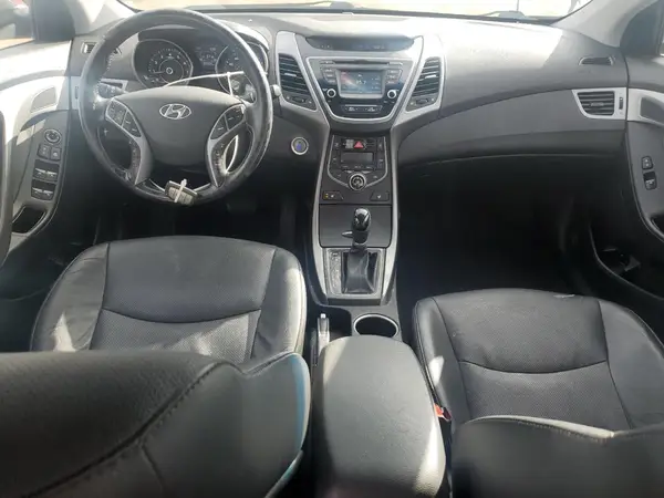 5NPDH4AE9GH765023 2016 HYUNDAI ELANTRA - Image 8