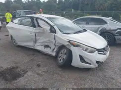 5NPDH4AE9GH767368 2016 HYUNDAI ELANTRA
