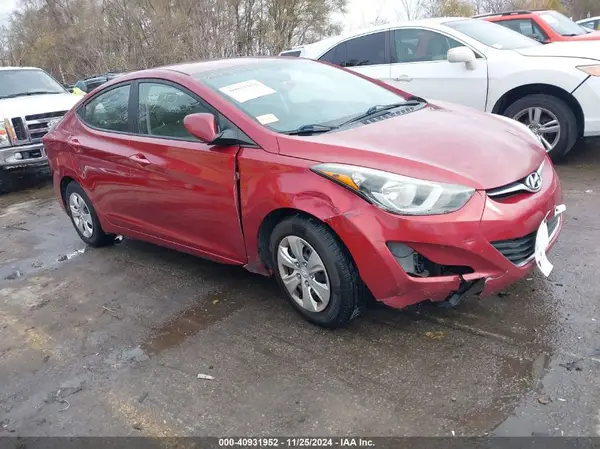 5NPDH4AE9GH770495 2016 HYUNDAI ELANTRA - Image 1