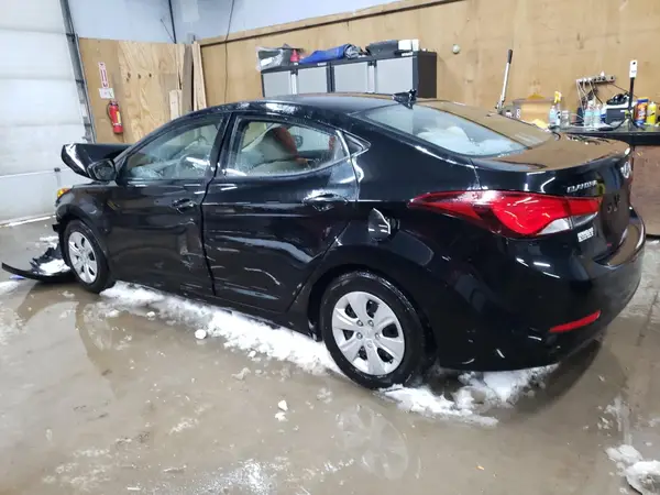 5NPDH4AE9GH771811 2016 HYUNDAI ELANTRA - Image 2