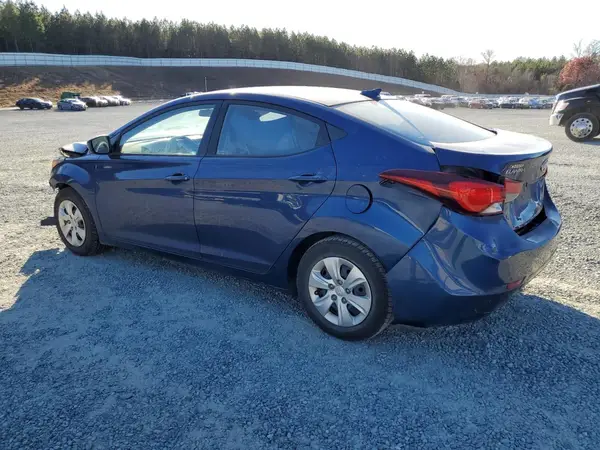 5NPDH4AE9GH772165 2016 HYUNDAI ELANTRA - Image 2