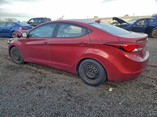 5NPDH4AE9GH772179 2016 HYUNDAI ELANTRA - Image 2