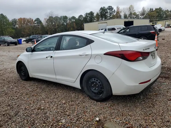 5NPDH4AE9GH773784 2016 HYUNDAI ELANTRA - Image 2