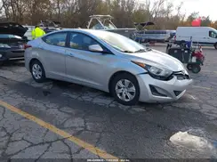 5NPDH4AE9GH775938 2016 HYUNDAI ELANTRA