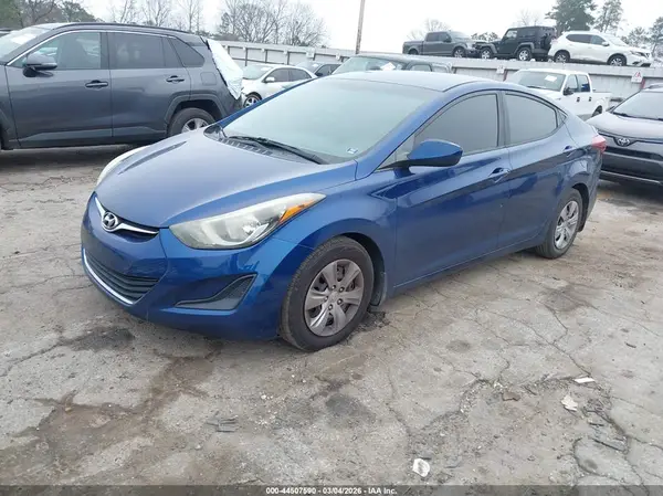 5NPDH4AE9GH779441 2016 HYUNDAI ELANTRA - Image 2