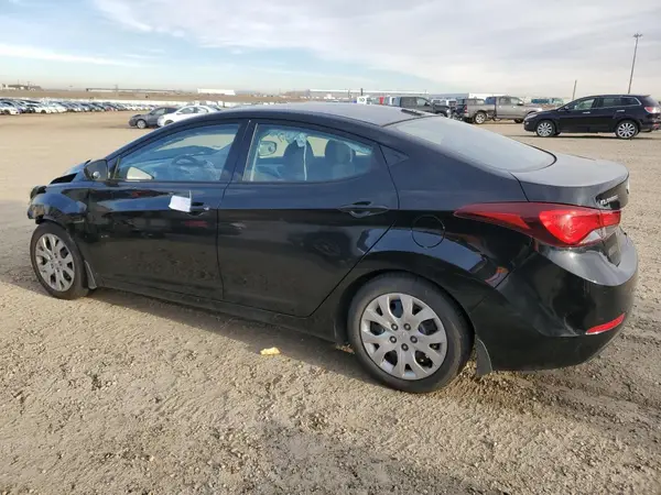 5NPDH4AE9GH779648 2016 HYUNDAI ELANTRA - Image 2