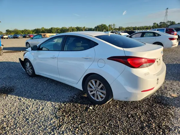 5NPDH4AE9GH783263 2016 HYUNDAI ELANTRA - Image 2