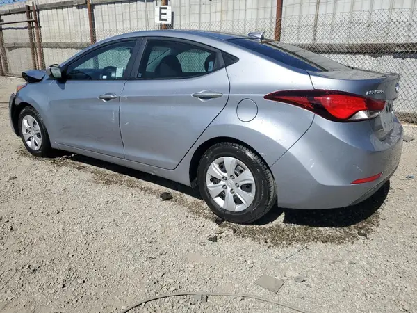 5NPDH4AE9GH783733 2016 HYUNDAI ELANTRA - Image 2