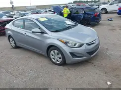 5NPDH4AE9GH784560 2016 HYUNDAI ELANTRA