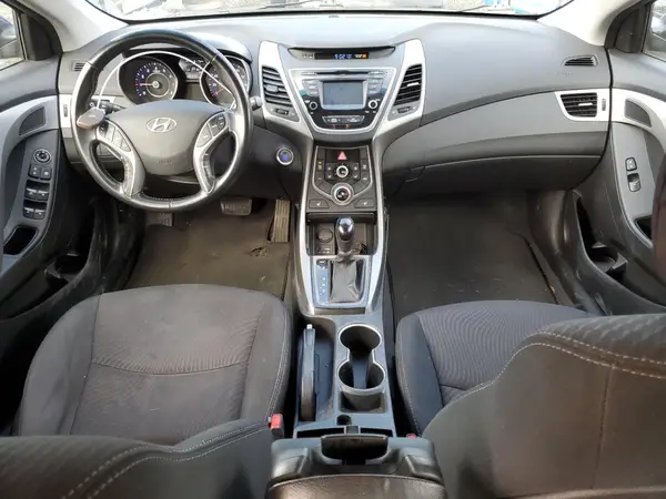 5NPDH4AE9GH787930 2016 HYUNDAI ELANTRA - Image 8