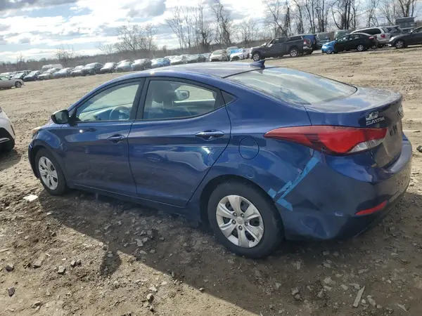 5NPDH4AE9GH789130 2016 HYUNDAI ELANTRA - Image 2
