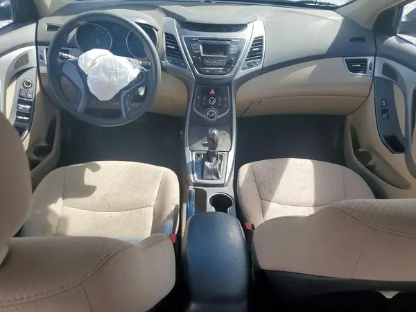 5NPDH4AE9GH789452 2016 HYUNDAI ELANTRA - Image 8