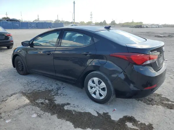 5NPDH4AE9GH789760 2016 HYUNDAI ELANTRA - Image 2