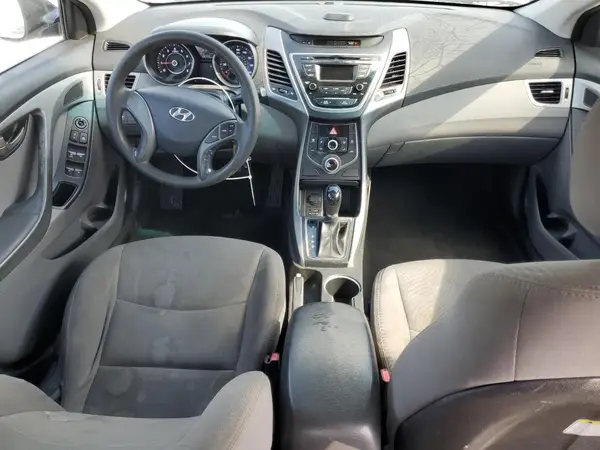 5NPDH4AE9GH789760 2016 HYUNDAI ELANTRA - Image 8