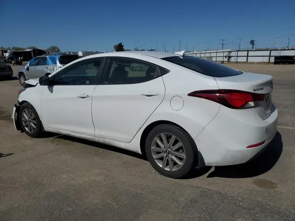 5NPDH4AE9GH790875 2016 HYUNDAI ELANTRA - Image 2