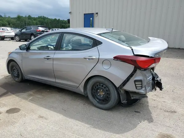 5NPDH4AE9GH795381 2016 HYUNDAI ELANTRA - Image 2